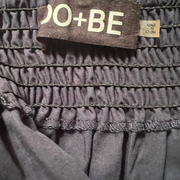 Ladies blouse!! - Picture 3 of 4